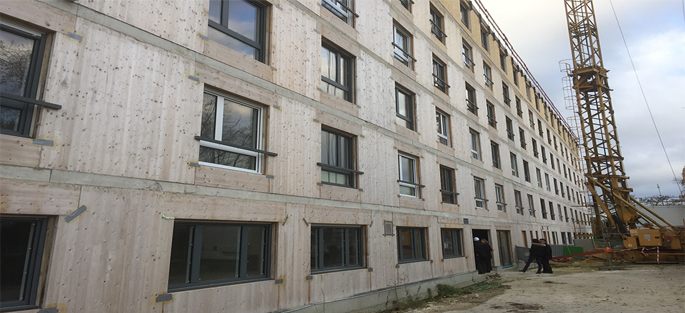 Chantier de la résidence étudiante Le Luzard II - Construction BBCA dans le quartier de la Ferme du Buisson (restrcuturation immeuble de bureaux Le Luzard II)