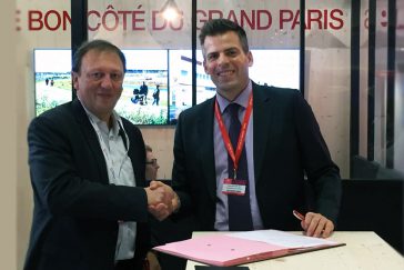 Crédit : ©Epamarne Poignée de main entre Jean-Baptiste REY et Éric QUERRY, lors du SIMI 2018