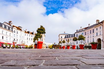 La Place de Toscane dans le Quartier du Parc - Centre urbain du Val d'Europe